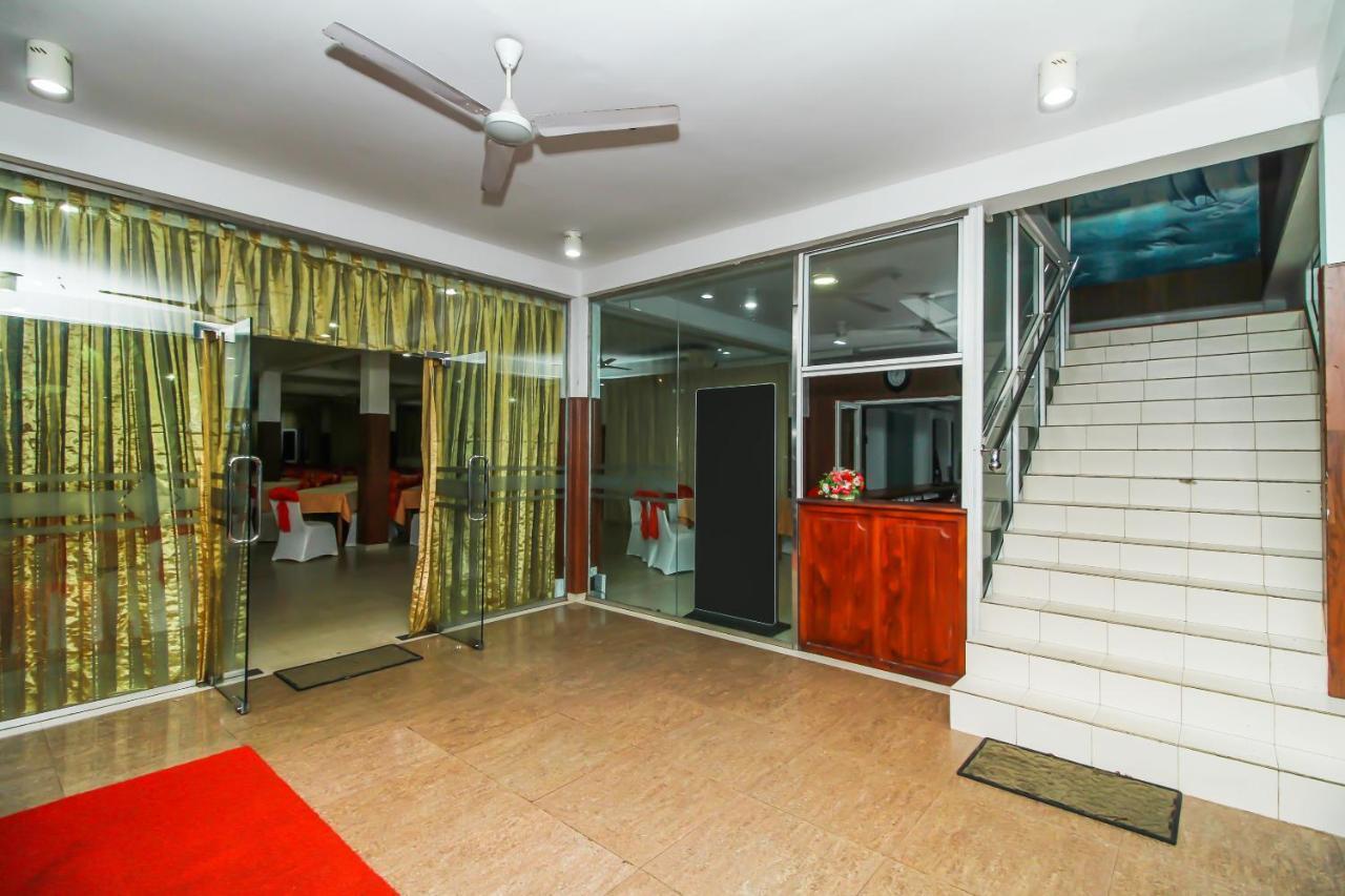 Hotel Aradhana 高尔 外观 照片
